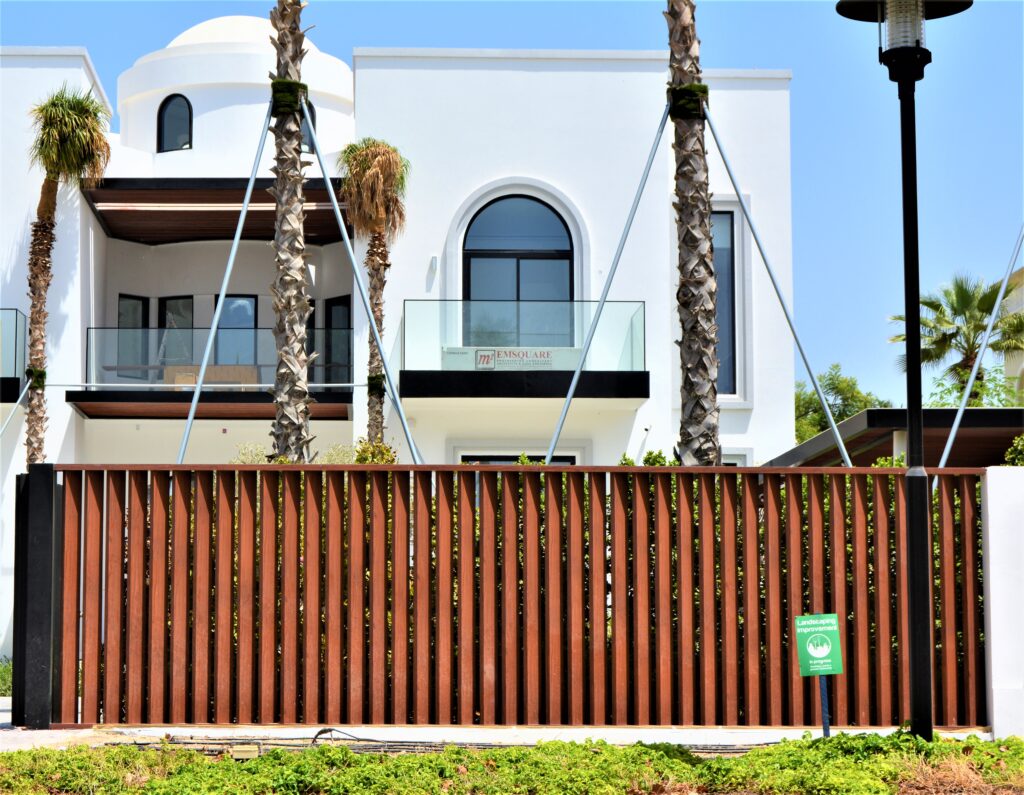 ALUMINIUM FENCE 2