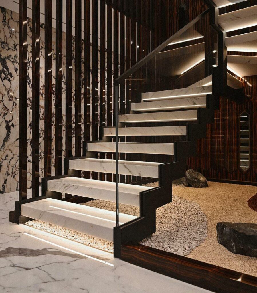 BALUSTRADE