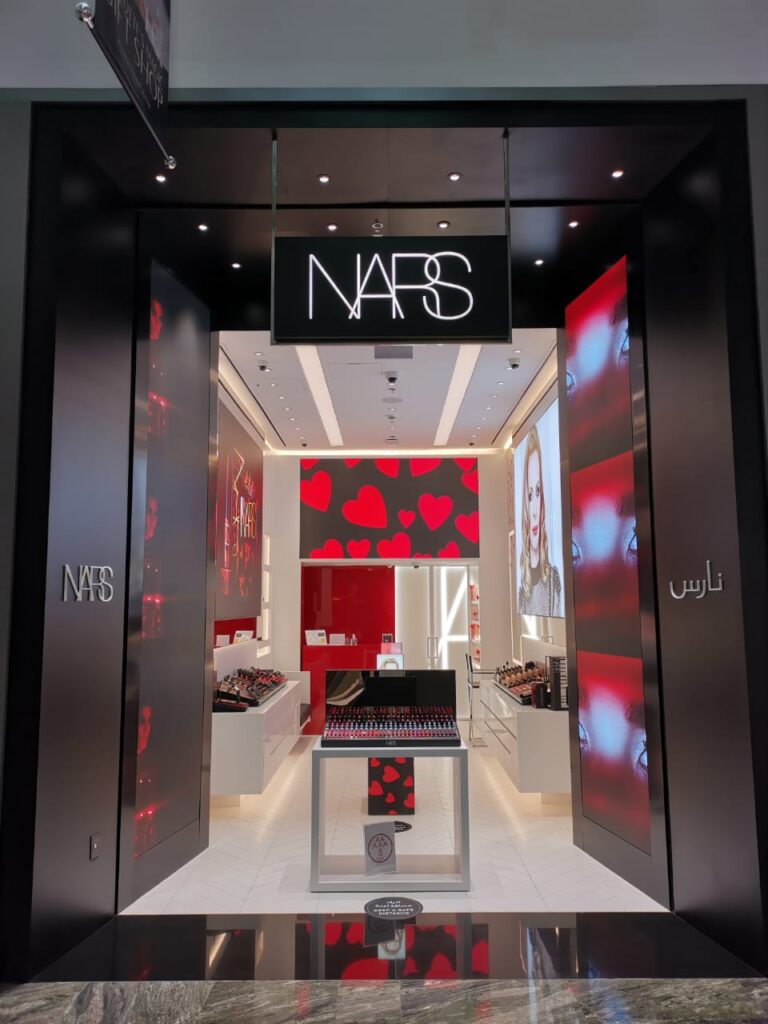 Showroom 11