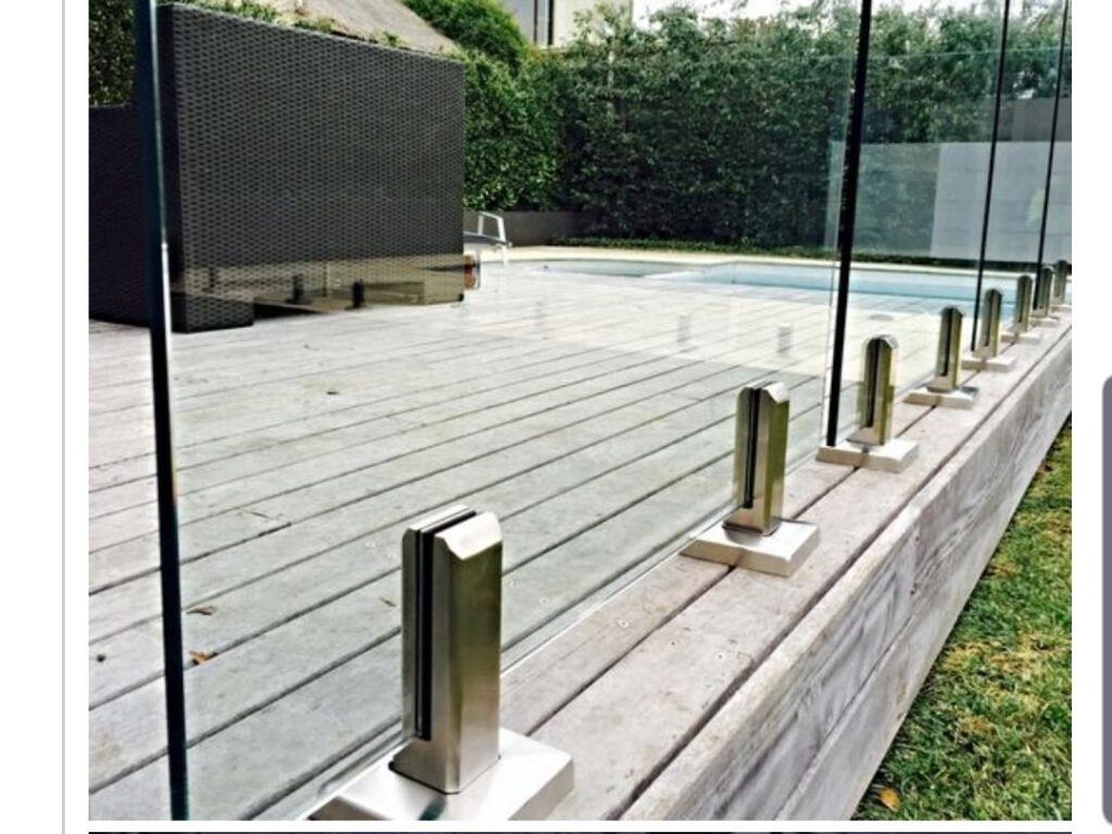Swimming Pool fence 1
